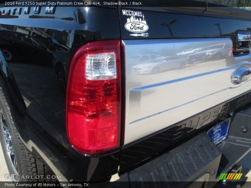 Shadow Black / Black 2016 Ford F250 Super Duty Platinum Crew Cab 4x4