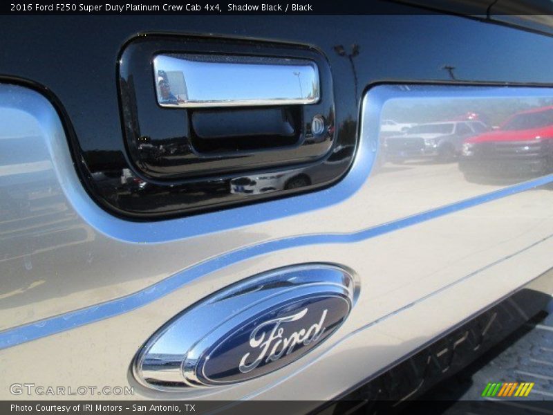 Shadow Black / Black 2016 Ford F250 Super Duty Platinum Crew Cab 4x4