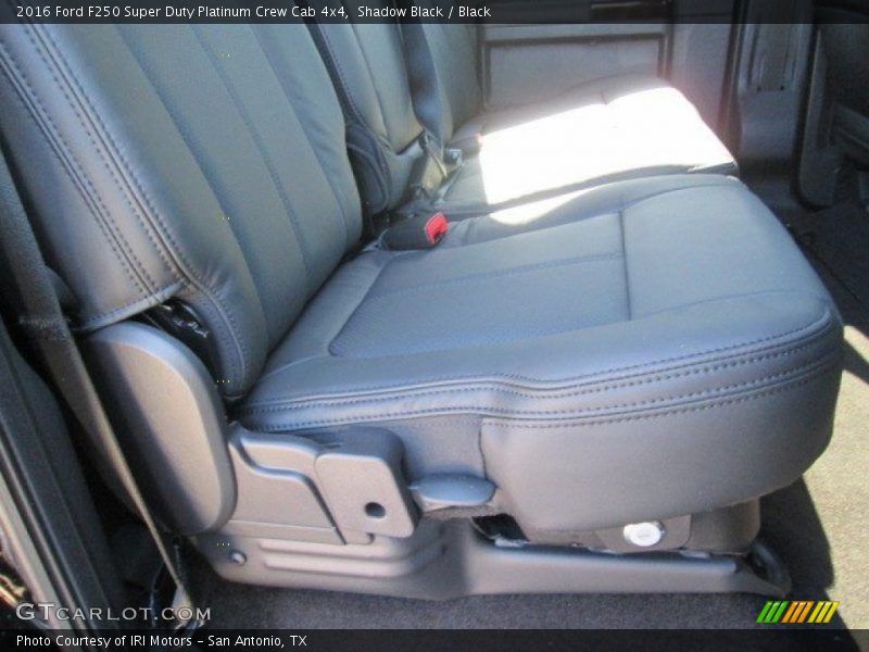Shadow Black / Black 2016 Ford F250 Super Duty Platinum Crew Cab 4x4