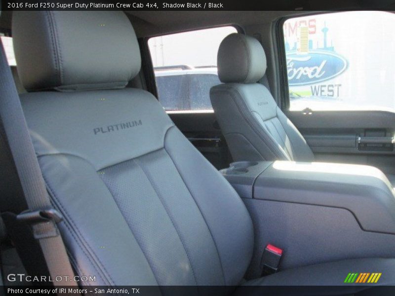 Shadow Black / Black 2016 Ford F250 Super Duty Platinum Crew Cab 4x4