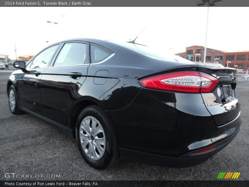 Tuxedo Black / Earth Gray 2014 Ford Fusion S