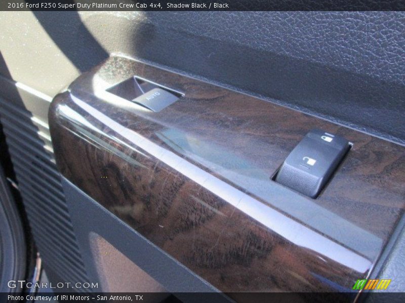 Shadow Black / Black 2016 Ford F250 Super Duty Platinum Crew Cab 4x4