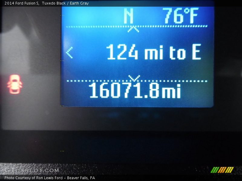 Tuxedo Black / Earth Gray 2014 Ford Fusion S