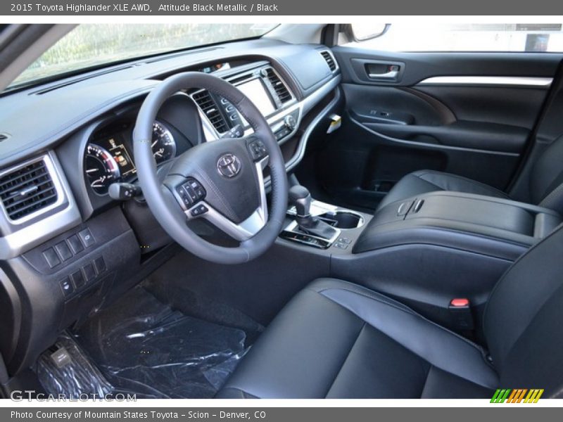 Attitude Black Metallic / Black 2015 Toyota Highlander XLE AWD