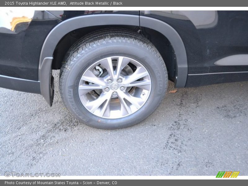 Attitude Black Metallic / Black 2015 Toyota Highlander XLE AWD