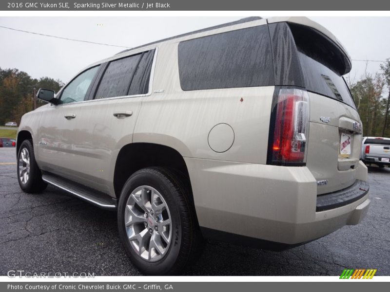 Sparkling Silver Metallic / Jet Black 2016 GMC Yukon SLE