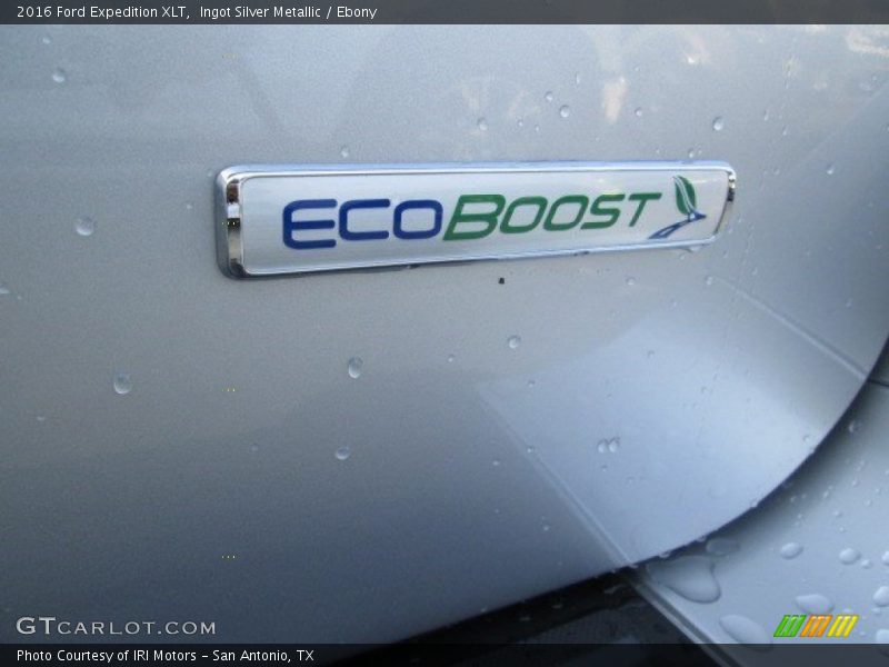 Ingot Silver Metallic / Ebony 2016 Ford Expedition XLT