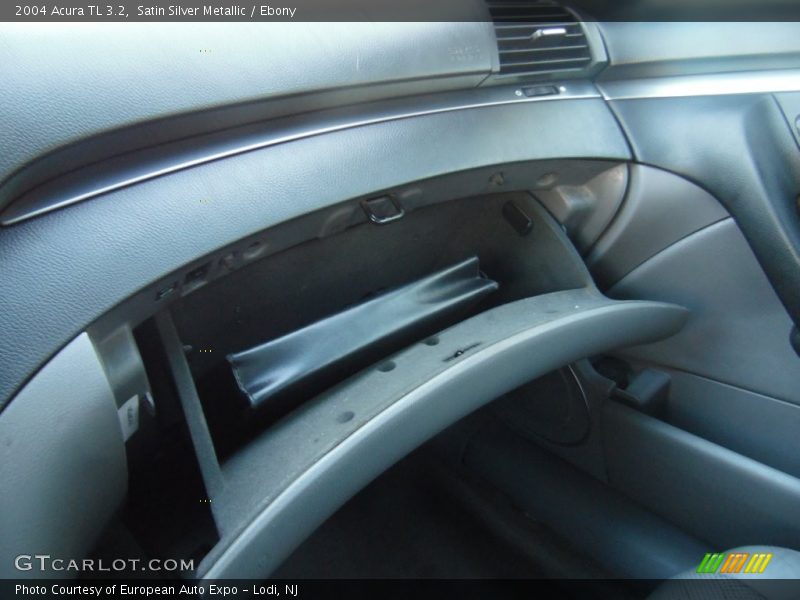 Satin Silver Metallic / Ebony 2004 Acura TL 3.2