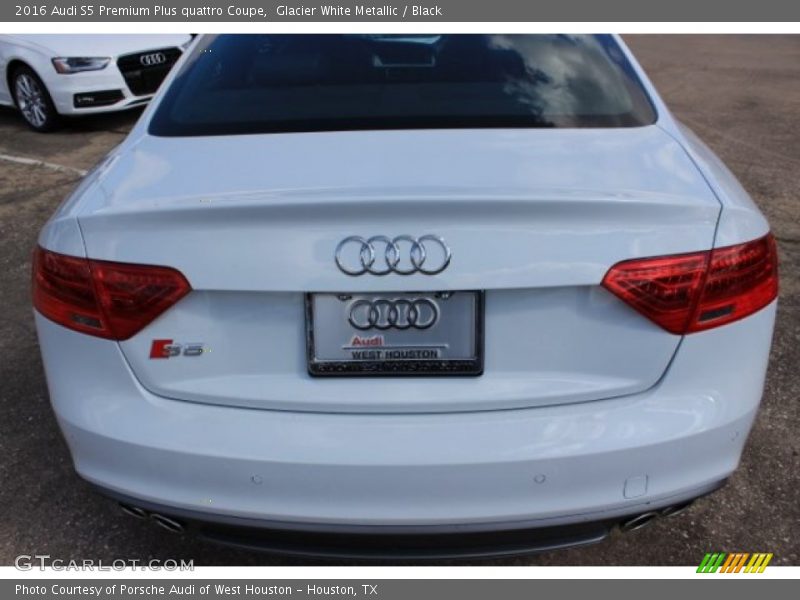 Glacier White Metallic / Black 2016 Audi S5 Premium Plus quattro Coupe