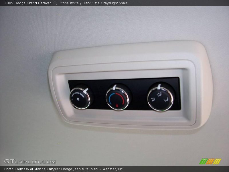 Stone White / Dark Slate Gray/Light Shale 2009 Dodge Grand Caravan SE