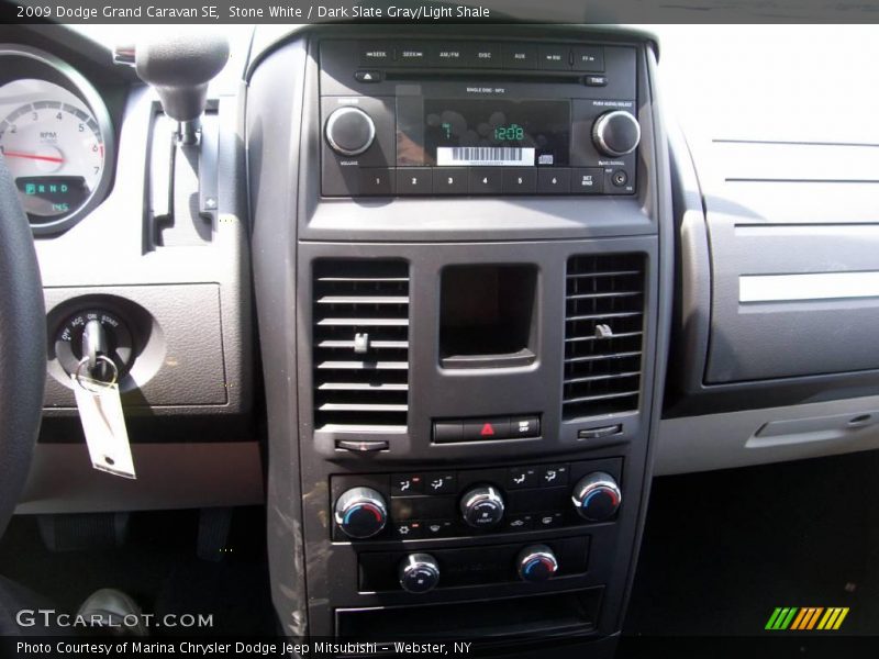 Stone White / Dark Slate Gray/Light Shale 2009 Dodge Grand Caravan SE