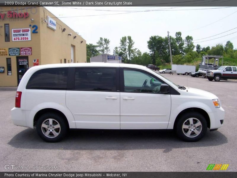 Stone White / Dark Slate Gray/Light Shale 2009 Dodge Grand Caravan SE