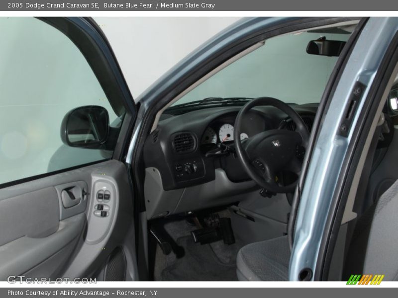 Butane Blue Pearl / Medium Slate Gray 2005 Dodge Grand Caravan SE