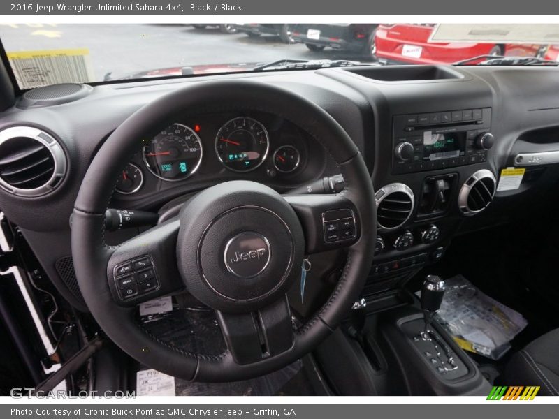 Black / Black 2016 Jeep Wrangler Unlimited Sahara 4x4