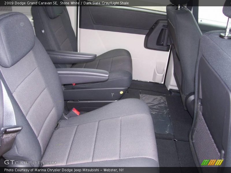 Stone White / Dark Slate Gray/Light Shale 2009 Dodge Grand Caravan SE