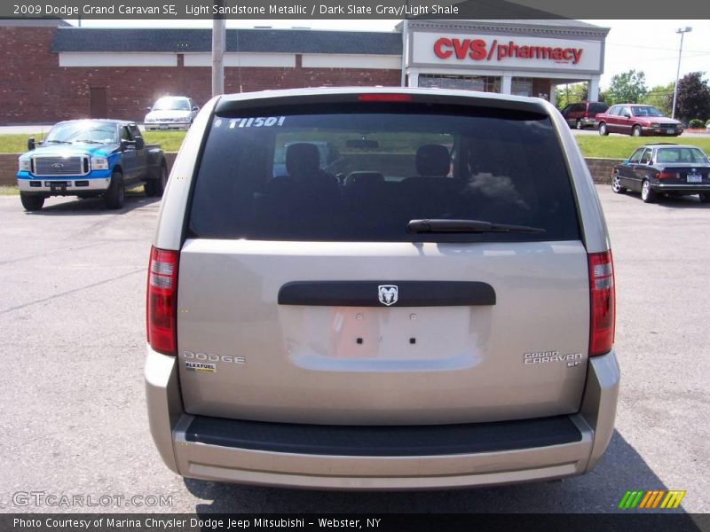 Light Sandstone Metallic / Dark Slate Gray/Light Shale 2009 Dodge Grand Caravan SE