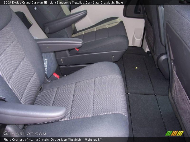 Light Sandstone Metallic / Dark Slate Gray/Light Shale 2009 Dodge Grand Caravan SE