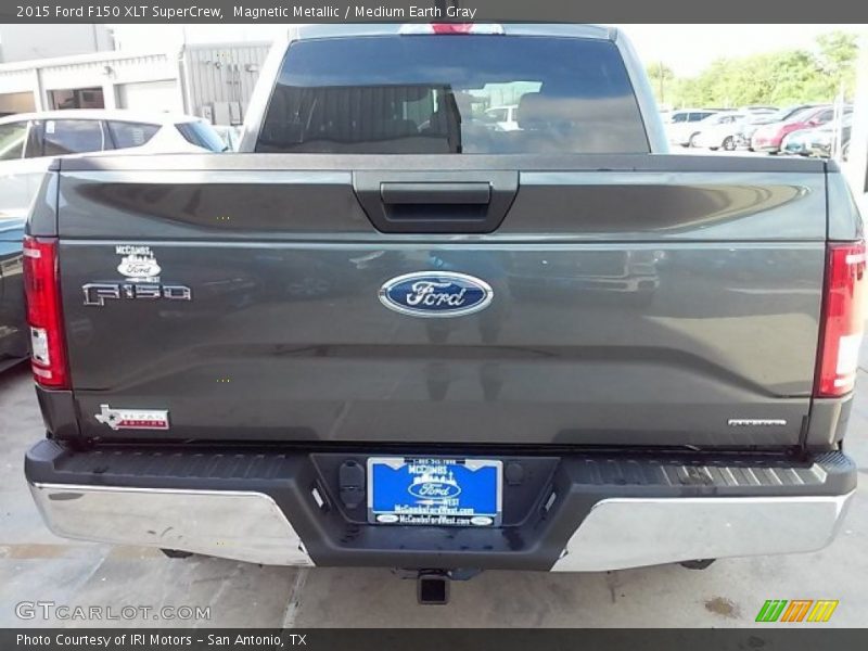 Magnetic Metallic / Medium Earth Gray 2015 Ford F150 XLT SuperCrew