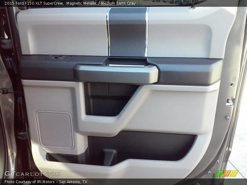 Magnetic Metallic / Medium Earth Gray 2015 Ford F150 XLT SuperCrew
