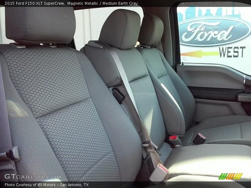 Magnetic Metallic / Medium Earth Gray 2015 Ford F150 XLT SuperCrew