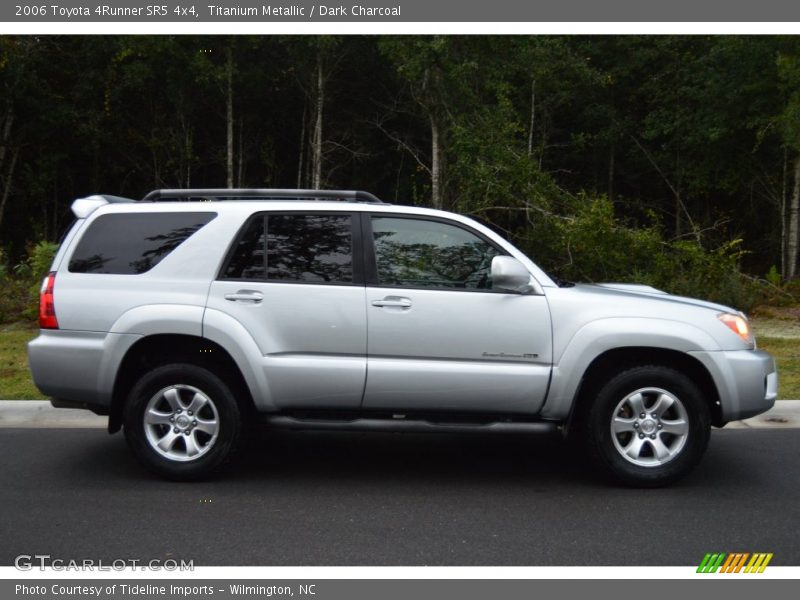 Titanium Metallic / Dark Charcoal 2006 Toyota 4Runner SR5 4x4