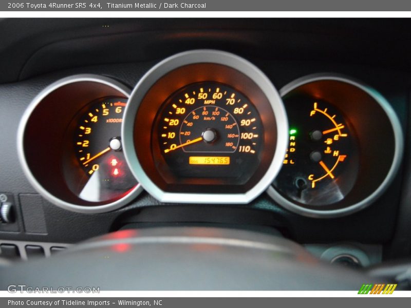 Titanium Metallic / Dark Charcoal 2006 Toyota 4Runner SR5 4x4