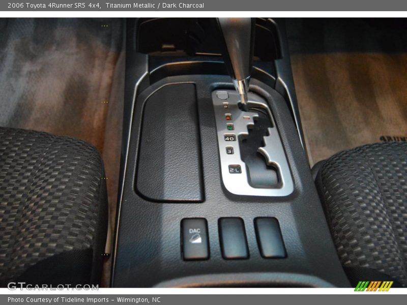 Titanium Metallic / Dark Charcoal 2006 Toyota 4Runner SR5 4x4