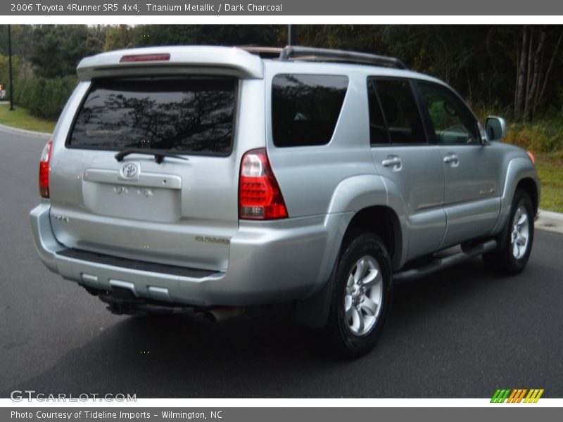 Titanium Metallic / Dark Charcoal 2006 Toyota 4Runner SR5 4x4