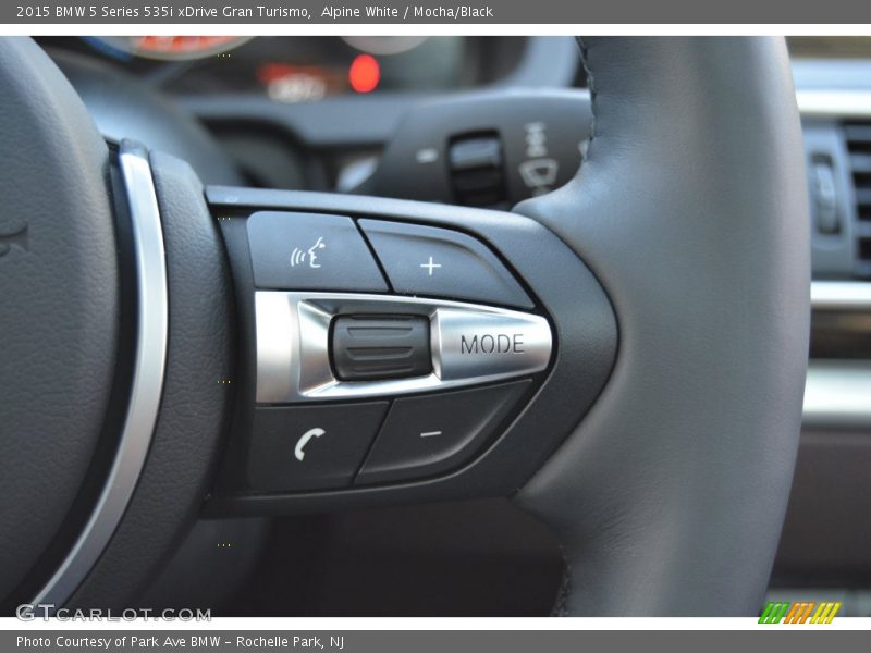 Controls of 2015 5 Series 535i xDrive Gran Turismo