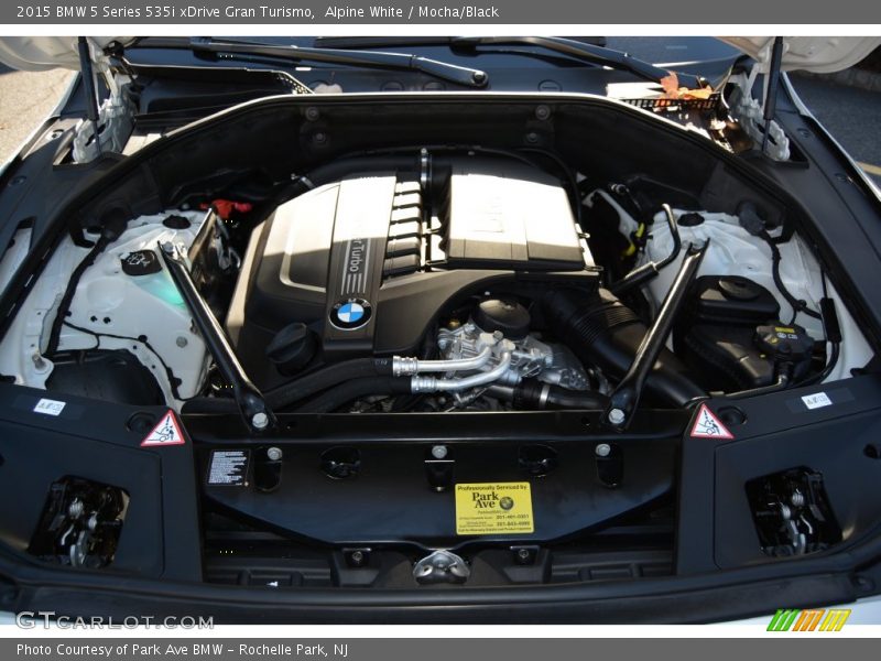  2015 5 Series 535i xDrive Gran Turismo Engine - 3.0 Liter DI TwinPower Turbocharged DOHC 24-Valve VVT Inline 6 Cylinder