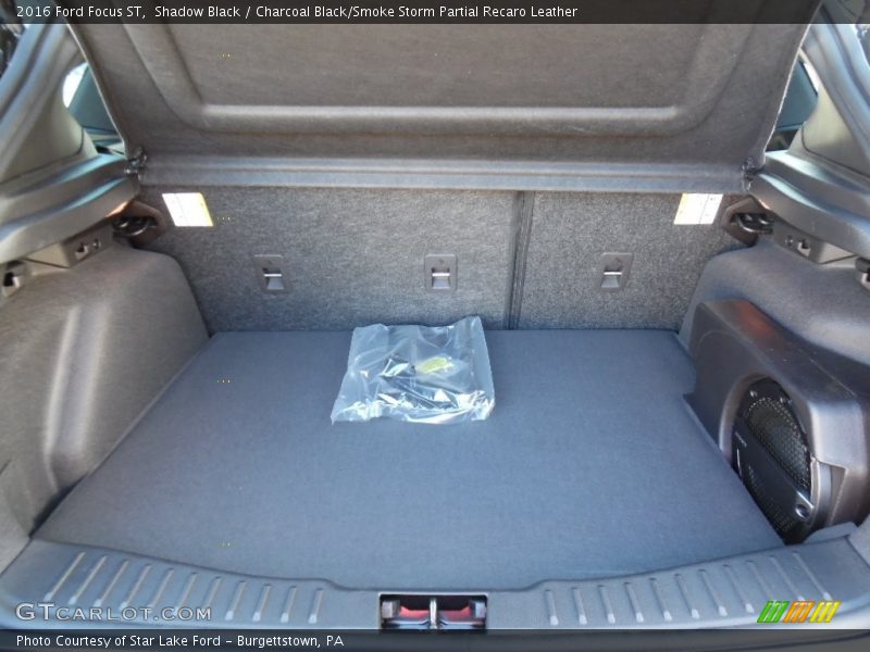  2016 Focus ST Trunk