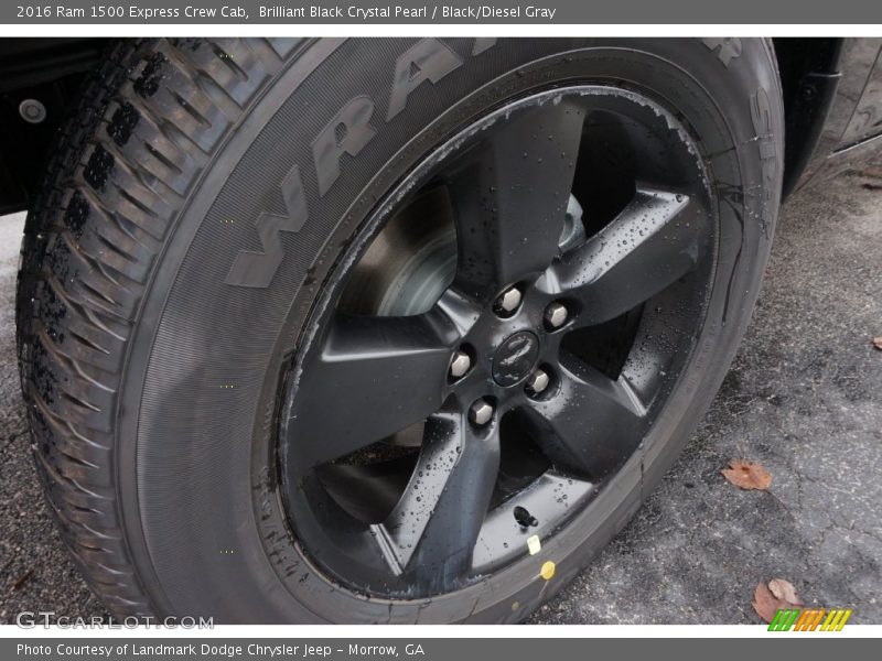 Brilliant Black Crystal Pearl / Black/Diesel Gray 2016 Ram 1500 Express Crew Cab