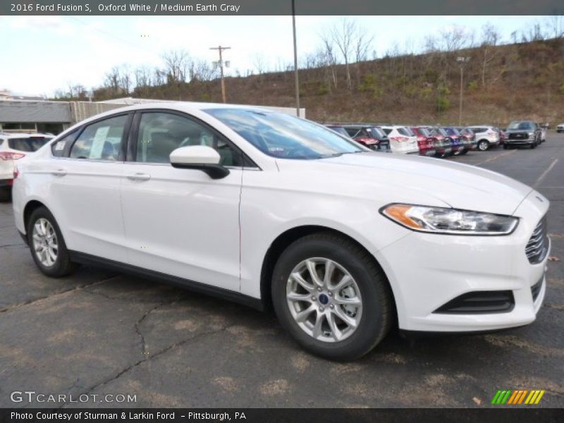 Oxford White / Medium Earth Gray 2016 Ford Fusion S