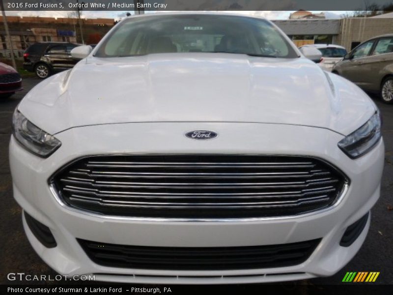 Oxford White / Medium Earth Gray 2016 Ford Fusion S