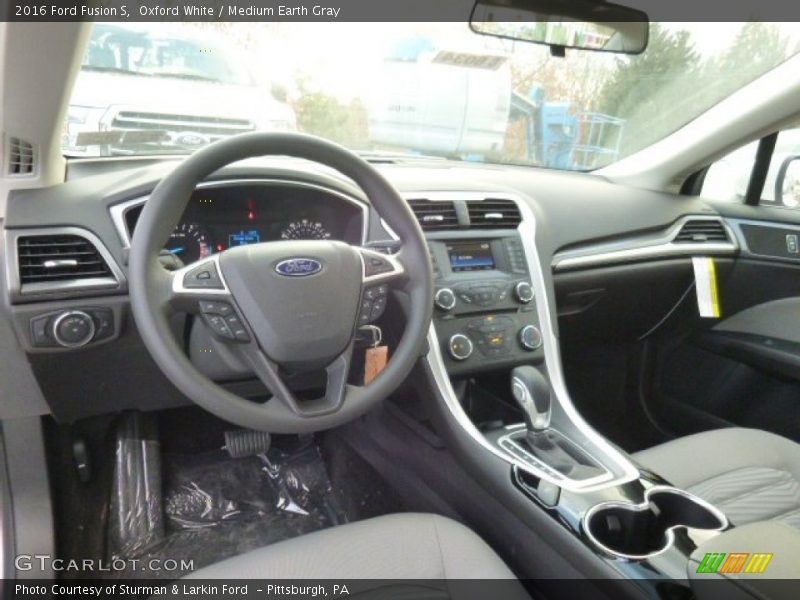 Oxford White / Medium Earth Gray 2016 Ford Fusion S