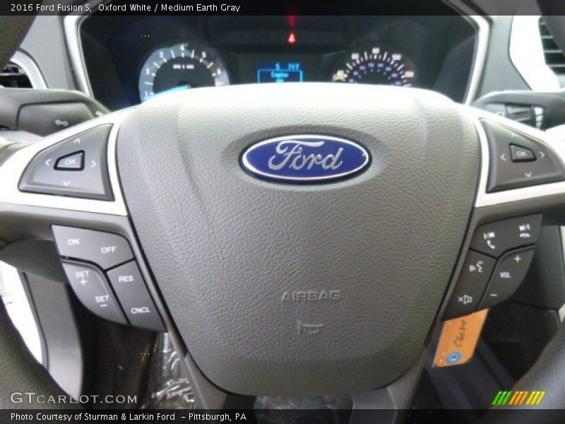 Oxford White / Medium Earth Gray 2016 Ford Fusion S