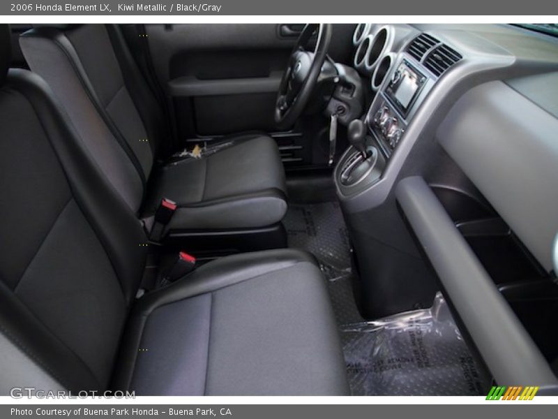 Kiwi Metallic / Black/Gray 2006 Honda Element LX