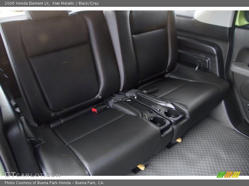 Kiwi Metallic / Black/Gray 2006 Honda Element LX