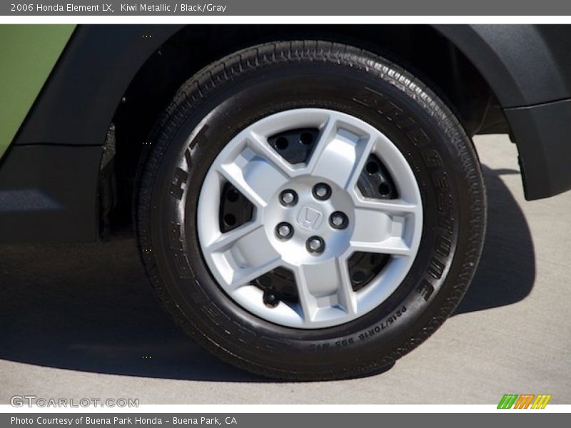 Kiwi Metallic / Black/Gray 2006 Honda Element LX