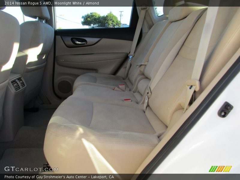 Moonlight White / Almond 2014 Nissan Rogue S AWD