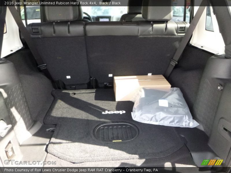  2016 Wrangler Unlimited Rubicon Hard Rock 4x4 Trunk