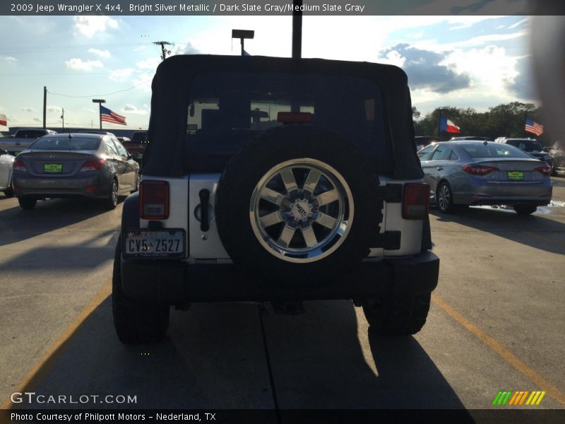 Bright Silver Metallic / Dark Slate Gray/Medium Slate Gray 2009 Jeep Wrangler X 4x4