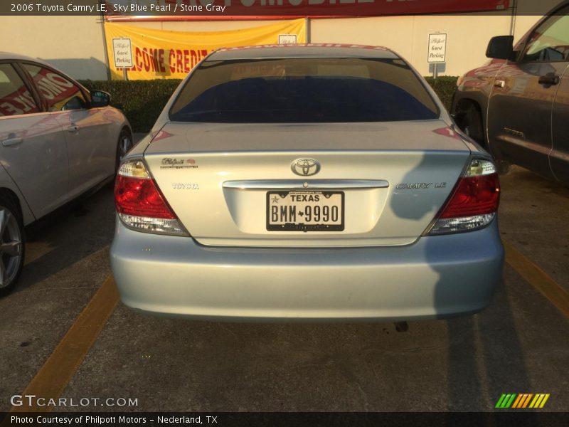 Sky Blue Pearl / Stone Gray 2006 Toyota Camry LE