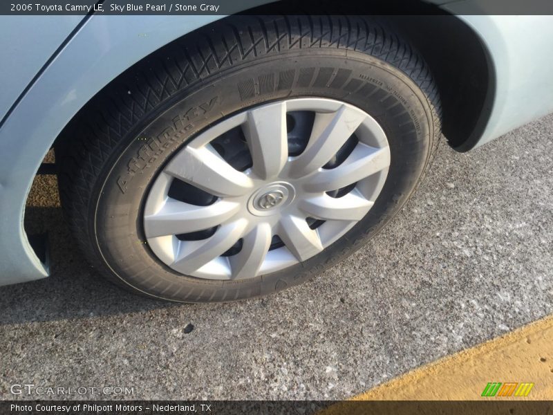 Sky Blue Pearl / Stone Gray 2006 Toyota Camry LE