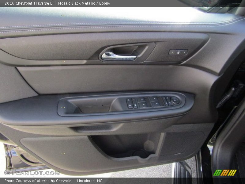 Mosaic Black Metallic / Ebony 2016 Chevrolet Traverse LT