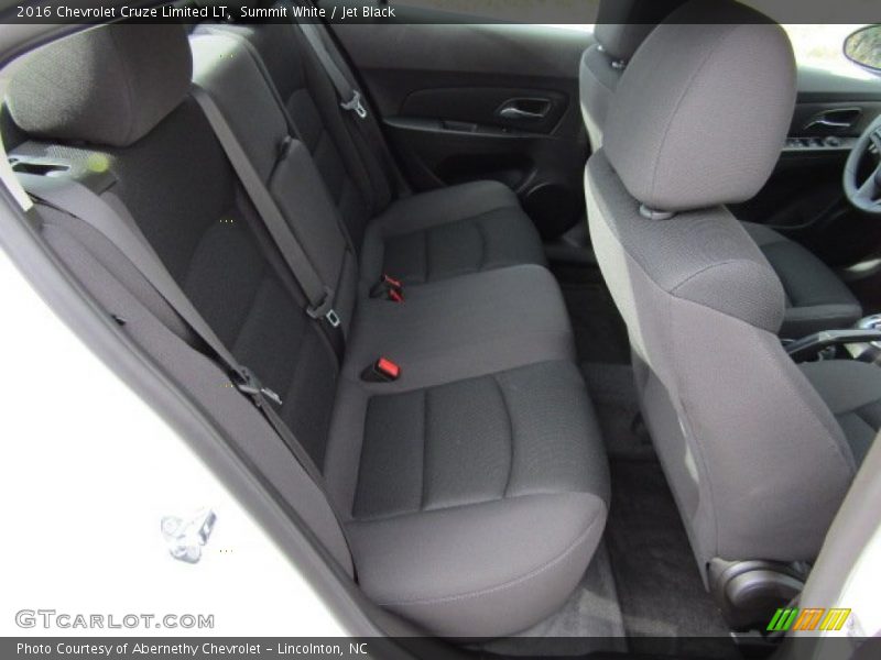 Summit White / Jet Black 2016 Chevrolet Cruze Limited LT