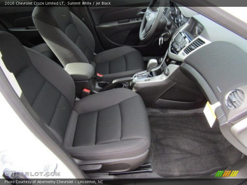 Summit White / Jet Black 2016 Chevrolet Cruze Limited LT