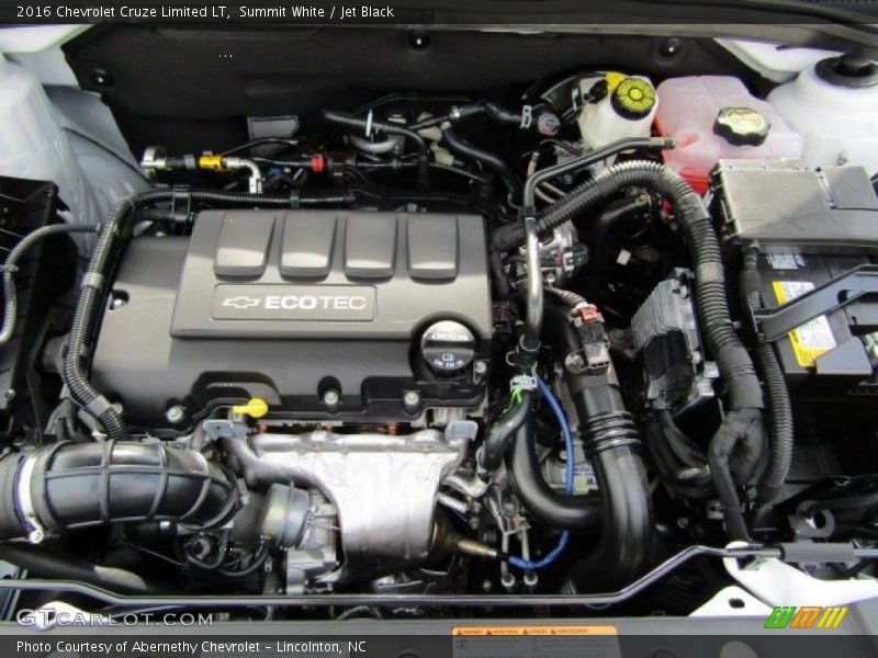 Summit White / Jet Black 2016 Chevrolet Cruze Limited LT