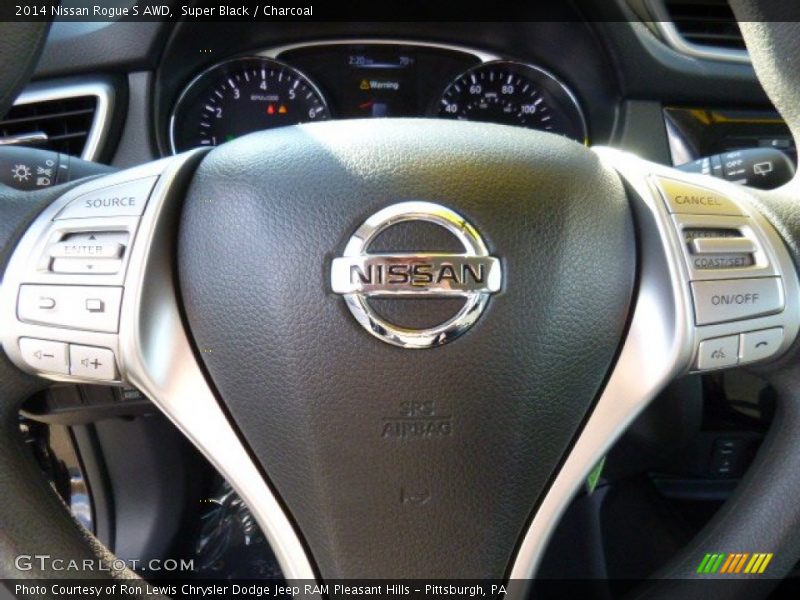Super Black / Charcoal 2014 Nissan Rogue S AWD