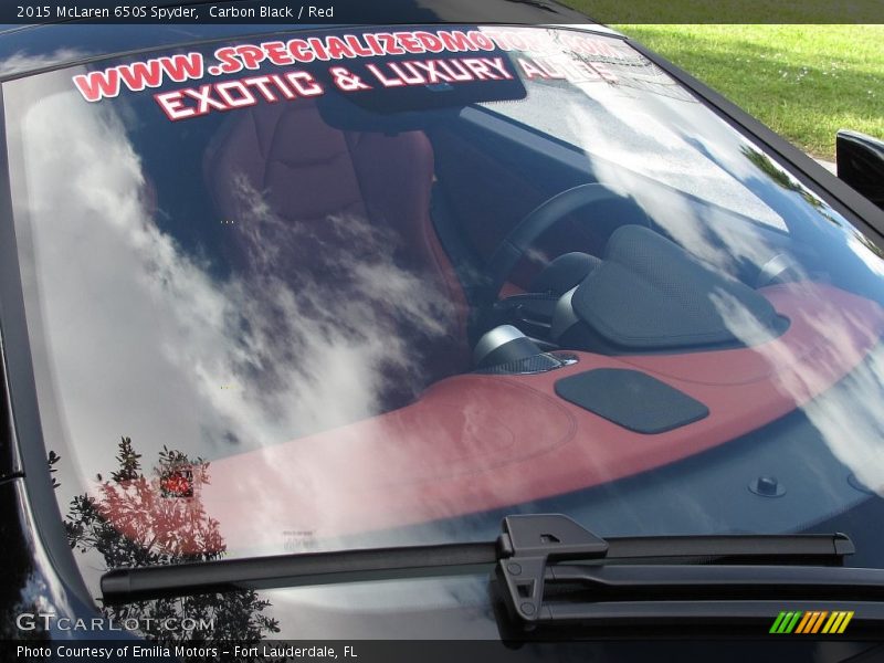 Carbon Black / Red 2015 McLaren 650S Spyder